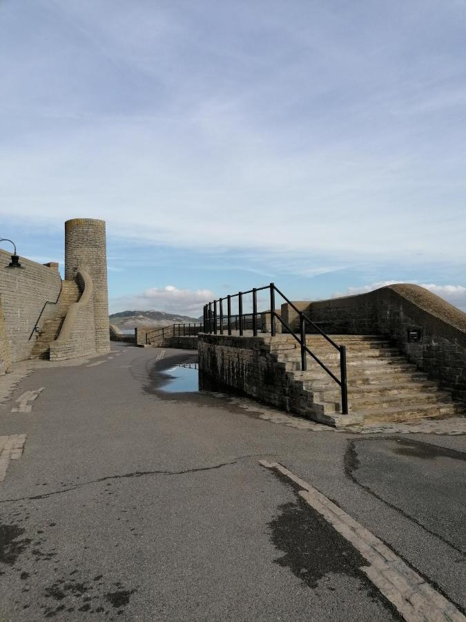 The Royal Lion Hotel Lyme Regis Exterior foto